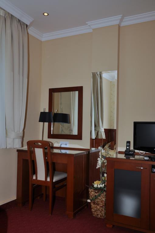 Hotel Botika Kraljevo Room photo