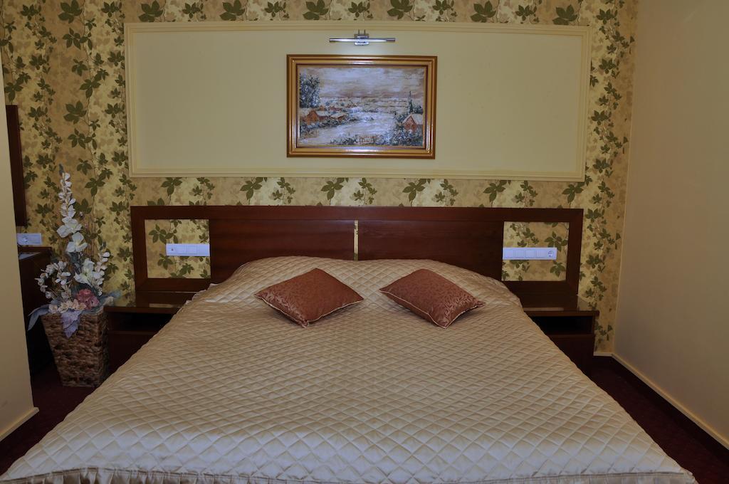 Hotel Botika Kraljevo Room photo